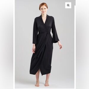 Natori Edit Black Wrap Robe NWT